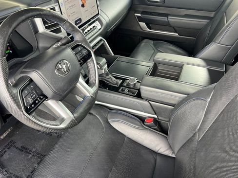 Used 2023 Toyota Tundra Platinum image 9