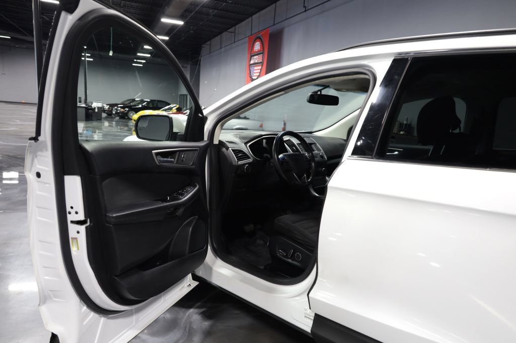 Used 2017 Ford Edge SEL FWD image 9