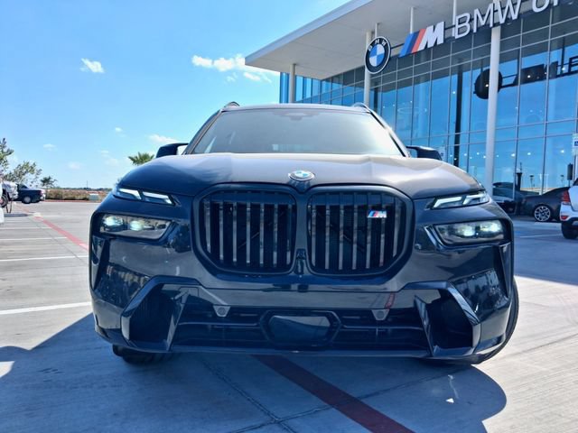 New 2027 BMW X7 M60i AWD/4WD image 2