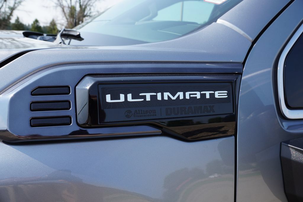 Certified 2025 GMC Sierra 3500 Denali Ultimate AWD/4WD image 14