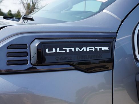 Used 2025 GMC Sierra 3500 Denali Ultimate AWD/4WD image 14