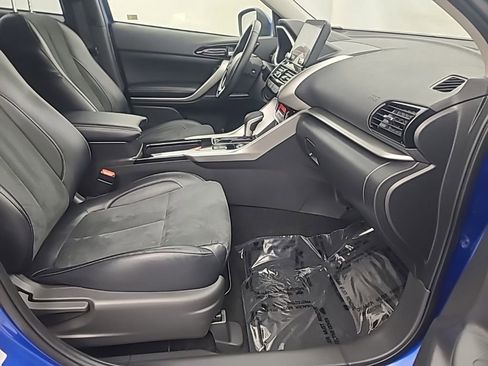 Used 2025 Mitsubishi Eclipse Cross SE AWD/4WD image 14