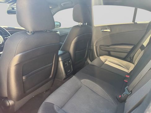 Used 2018 Dodge Charger SXT w/ Blacktop Package image 27