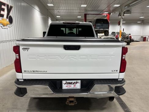 Used 2021 Chevrolet Silverado 2500 LTZ image 8
