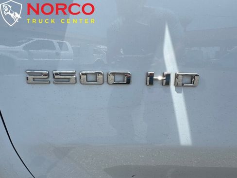 Used 2020 Chevrolet Silverado 2500 W/T w/ WT Fleet Convenience Package image 17