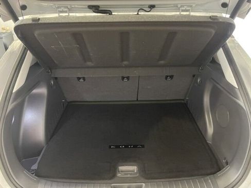 Used 2024 Hyundai Kona Limited image 16