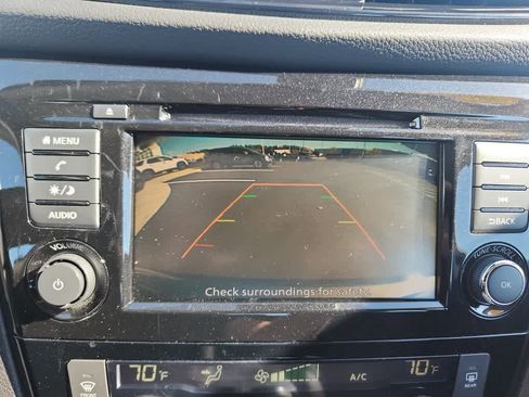 Used 2020 Nissan Rogue Sport SV image 27