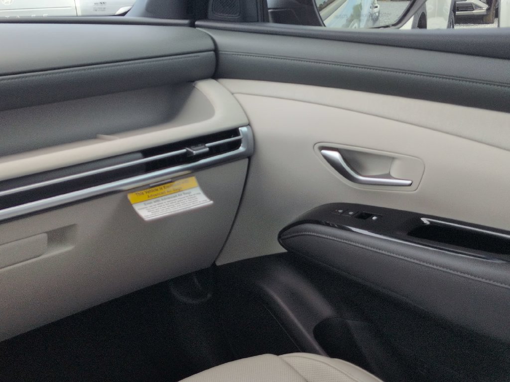 New 2026 Hyundai Tucson Limited FWD image 23