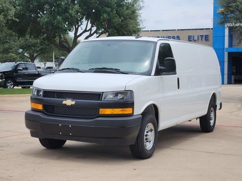 New 2025 Chevrolet Express 2500 Extended w/ Driver Convenience Package RWD image 10