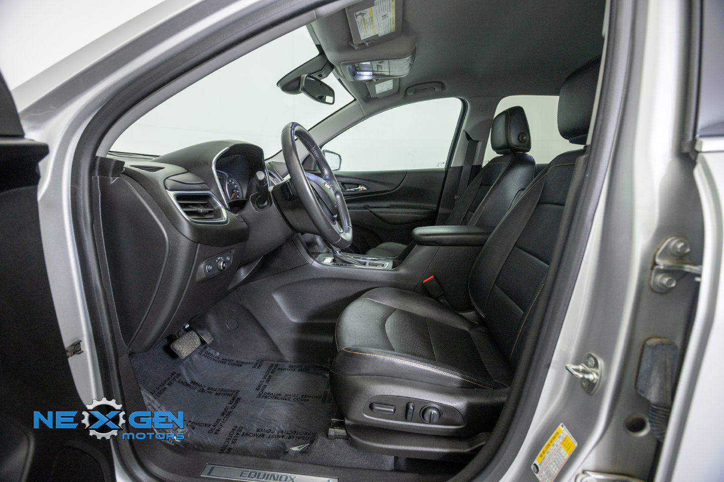 Used 2021 Chevrolet Equinox Premier AWD/4WD image 12
