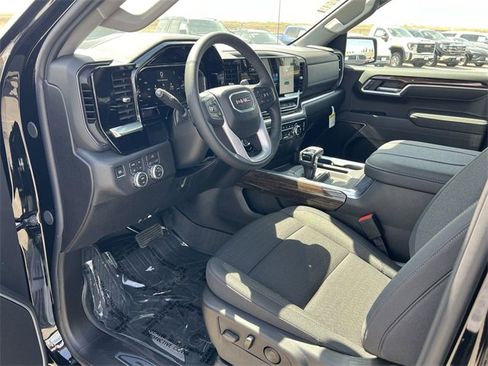 New 2026 GMC Sierra 1500 Elevation w/ LPO, Elevation Black Package image 9