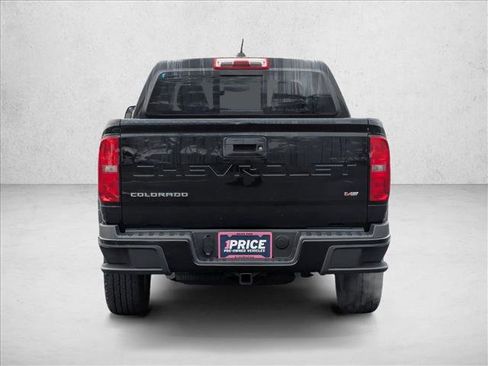Used 2022 Chevrolet Colorado LT w/ LT Convenience Package image 7
