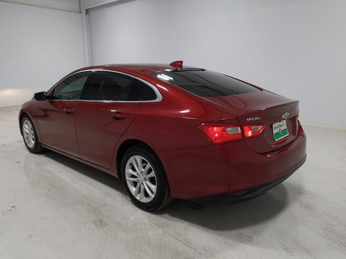 Used 2017 Chevrolet Malibu LT image 5