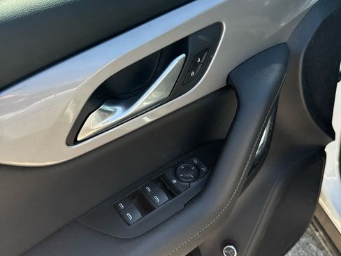 Used 2022 Chevrolet Blazer LT image 10