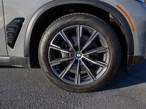 Certified 2025 BMW X5 xDrive40i w/ Parking Assistance Package image 11