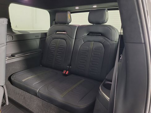 Used 2024 Rivian R1S Adventure image 22