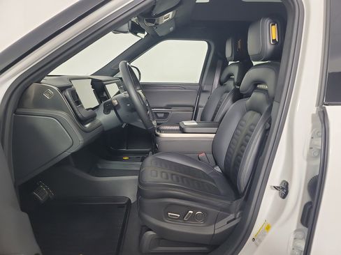 Used 2024 Rivian R1S Adventure AWD/4WD image 20