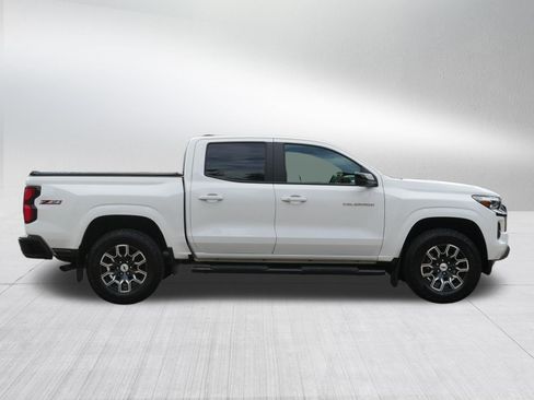 Used 2023 Chevrolet Colorado Z71 w/ Z71 Convenience Package 2 AWD/4WD image 8