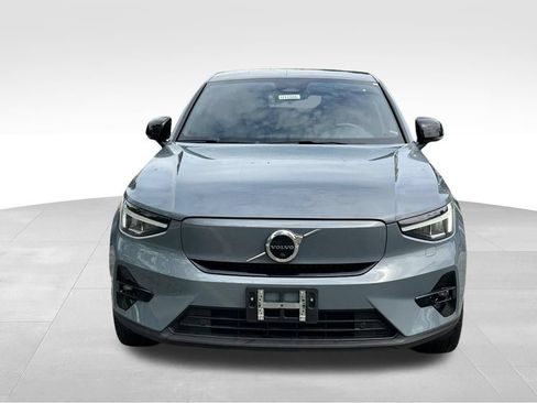 Used 2023 Volvo C40 P8 Recharge Plus w/ Climate Package AWD/4WD image 3