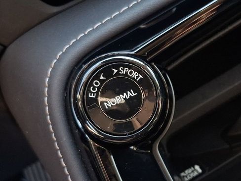 Used 2023 Lexus NX 250 AWD image 26