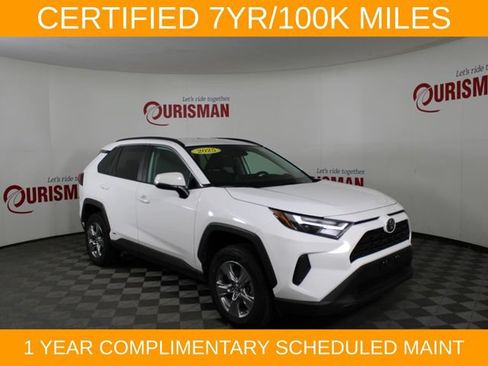 Used 2025 Toyota RAV4 XLE AWD/4WD image 10