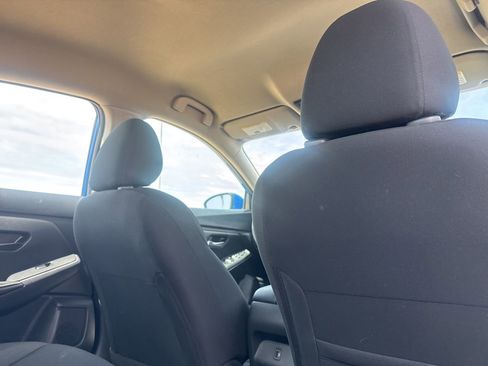 Certified 2025 Nissan Sentra SV FWD image 27