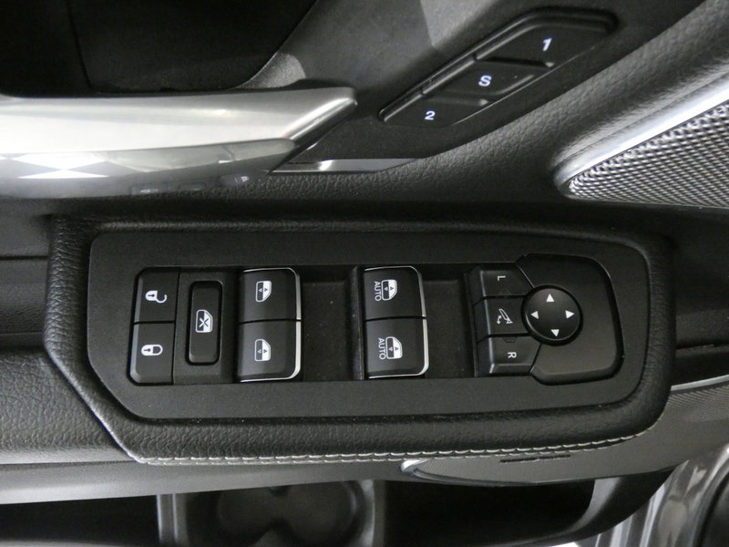 Used 2026 RAM 1500 Laramie w/ Night Edition AWD/4WD image 20
