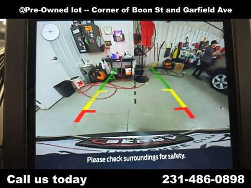 Used 2023 Ford Edge SEL image 22