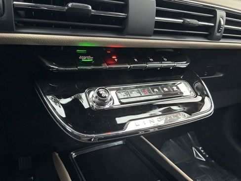 New 2026 Lincoln Corsair Premiere image 31