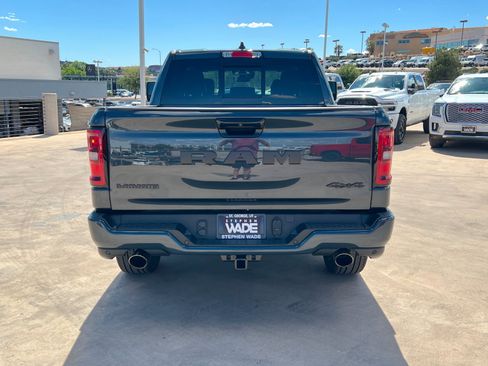 New 2026 RAM 1500 Laramie AWD/4WD image 4