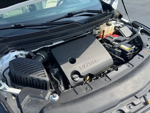 Used 2019 Buick Enclave Essence AWD/4WD image 17