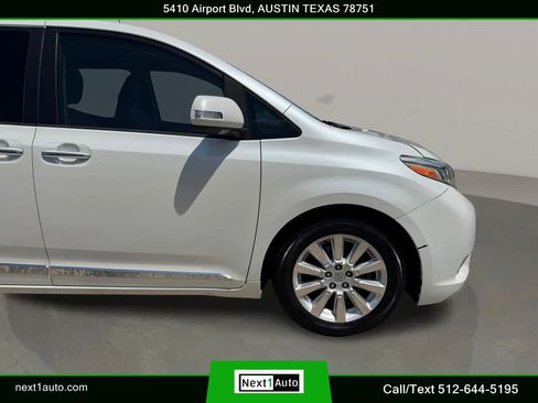 Used 2016 Toyota Sienna Limited Premium FWD image 5
