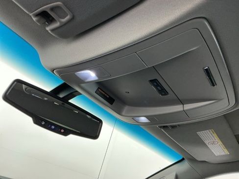 Used 2019 Chevrolet Silverado 2500 LT w/ LT Convenience Package image 19