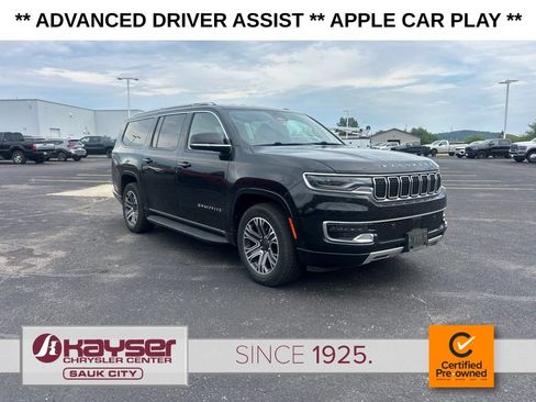 Used 2024 Jeep Wagoneer L Series II w/ Flexible Seating Group AWD/4WD image 1