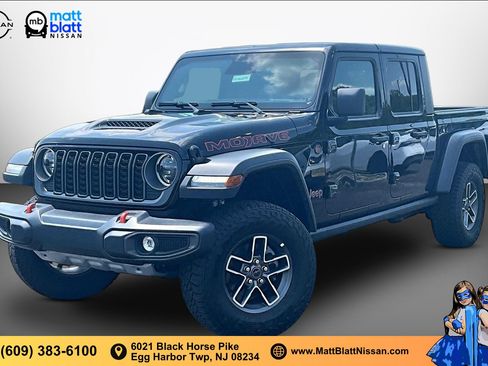 Used 2026 Jeep Gladiator Mojave AWD/4WD image 1