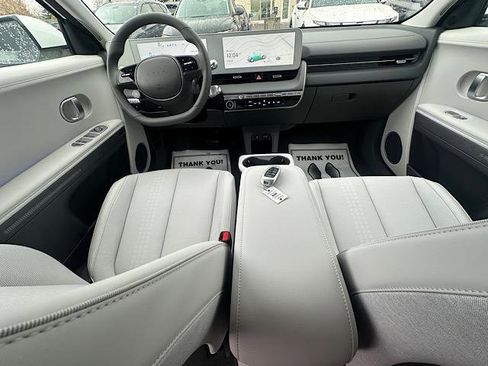 New 2024 Hyundai Ioniq 5 Limited image 11