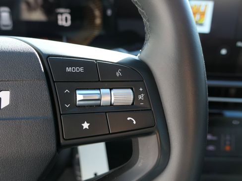 Certified 2026 Kia Sportage EX w/ EX Panorama Roof Package image 16