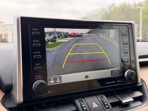 Used 2019 Toyota RAV4 Limited w/ Carpet Mat Package AWD/4WD image 23