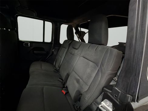 Used 2019 Jeep Wrangler Unlimited Sport S image 18