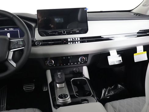 Used 2025 Mitsubishi Outlander SEL AWD/4WD image 37