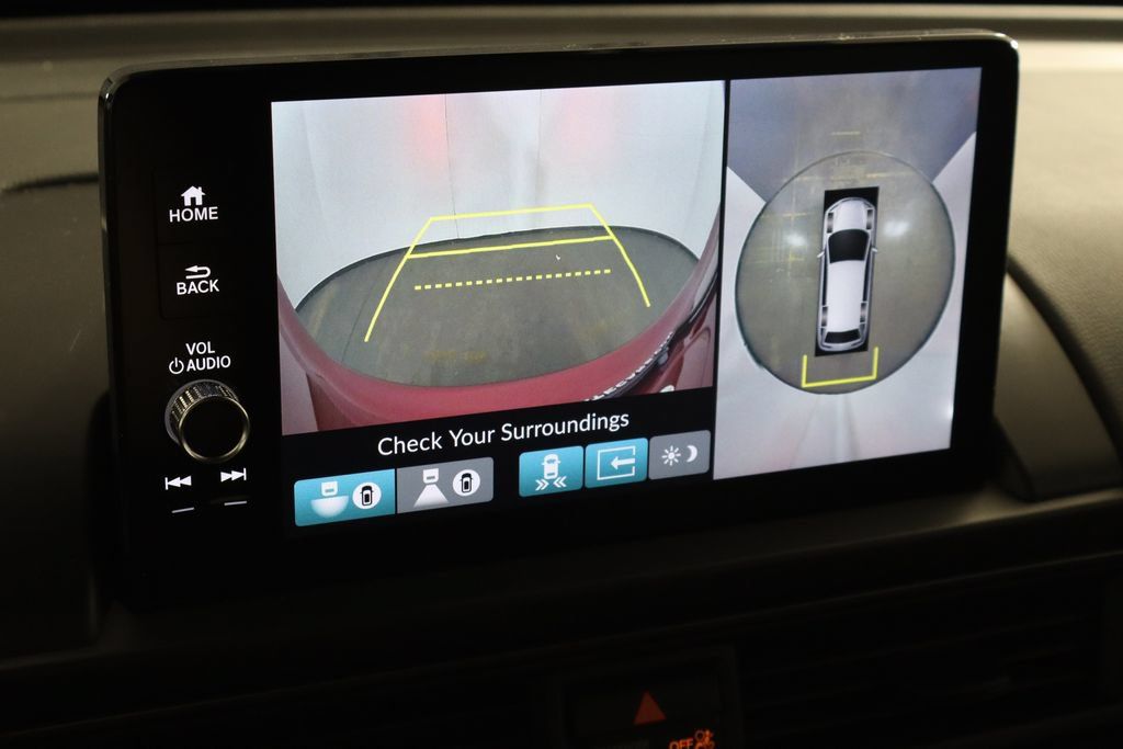 Used 2024 Honda Pilot TrailSport image 39