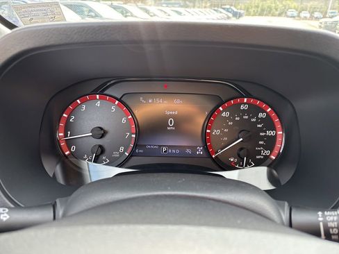 New 2026 Nissan Frontier PRO-4X w/ Pro-4x Convenience Package image 10