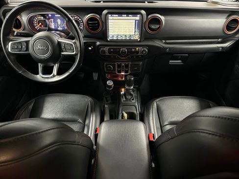 Used 2023 Jeep Gladiator Mojave w/ Safety Group image 4