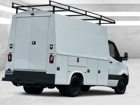 Certified 2021 Mercedes-Benz Sprinter 3500 image 4