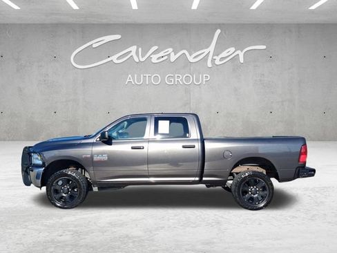 Used 2016 RAM 2500 Tradesman w/ Chrome Appearance Group AWD/4WD image 16