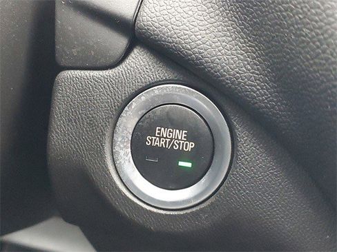 Certified 2020 Chevrolet Equinox LT w/ Driver Convenience Package image 25