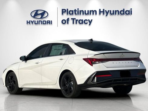 New 2026 Hyundai Elantra SEL Sport Premium FWD image 6