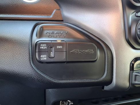 Used 2024 RAM 2500 Big Horn image 8