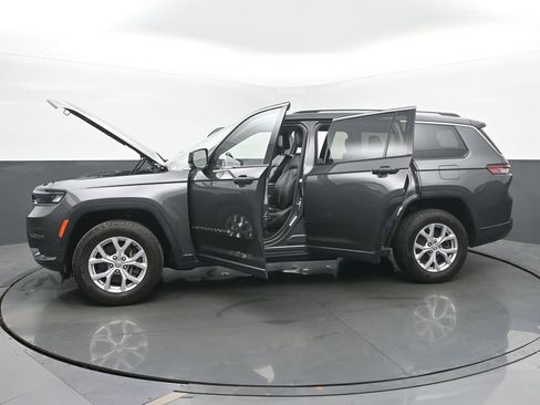 Used 2022 Jeep Grand Cherokee L Limited AWD/4WD image 55