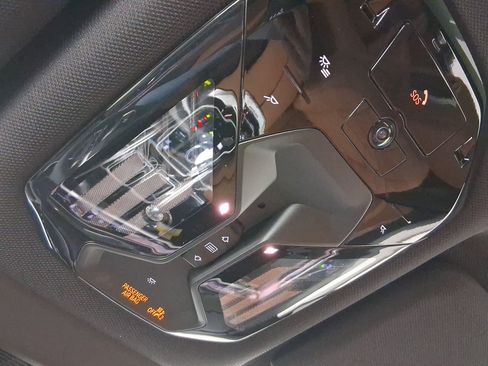 New 2026 BMW 740i image 16